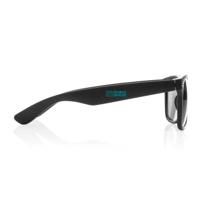 Sonnenbrille aus GRS recyceltem Kunststoff – Bild 9